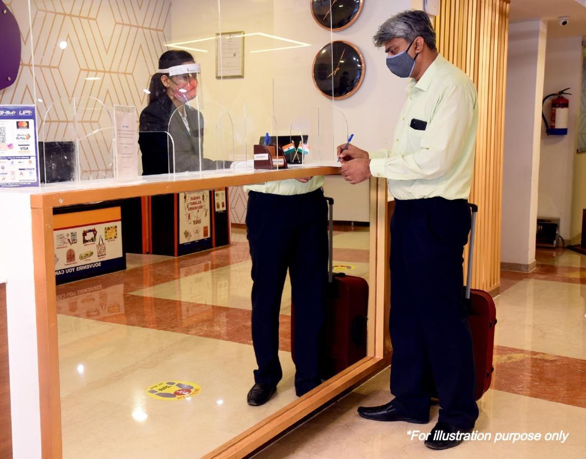 Vaccinated Staff - Capital O 705 Hotel Siddharth Inn Jaipur Buitenkant foto
